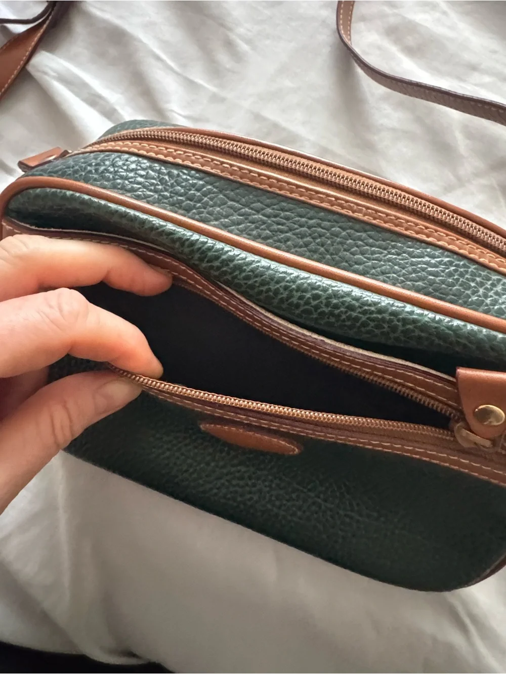 Green Pebbled Leather Crossbody Bag, Tan trim, authentic Braciano Italy classic